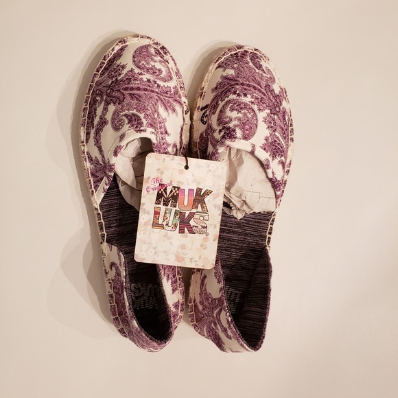 Muk Luks Shoes - MukLuks Espadrilles Purple Size 8  NWT